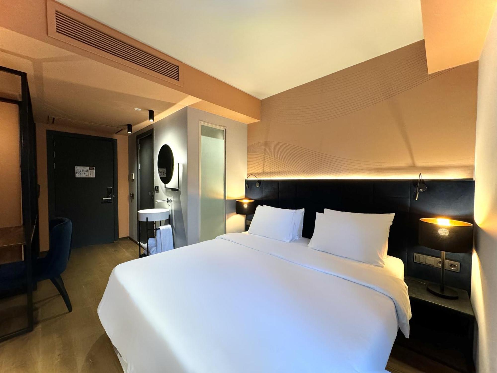 Tbilisi Edition - Design Hotel & Private Spa 外观 照片